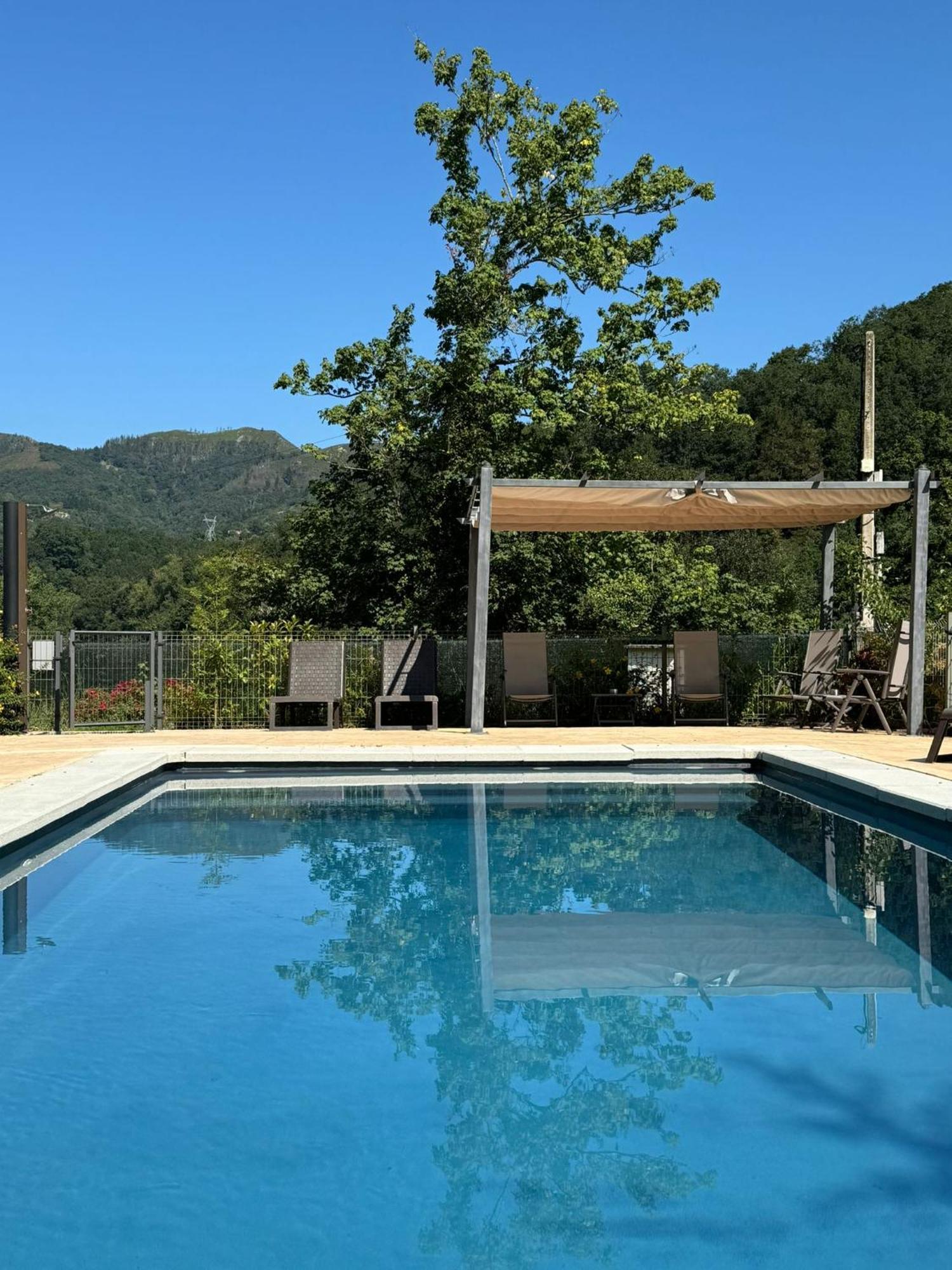 Complejo Turistico Les Cotolles Apartment Cangas de Onis Exterior photo