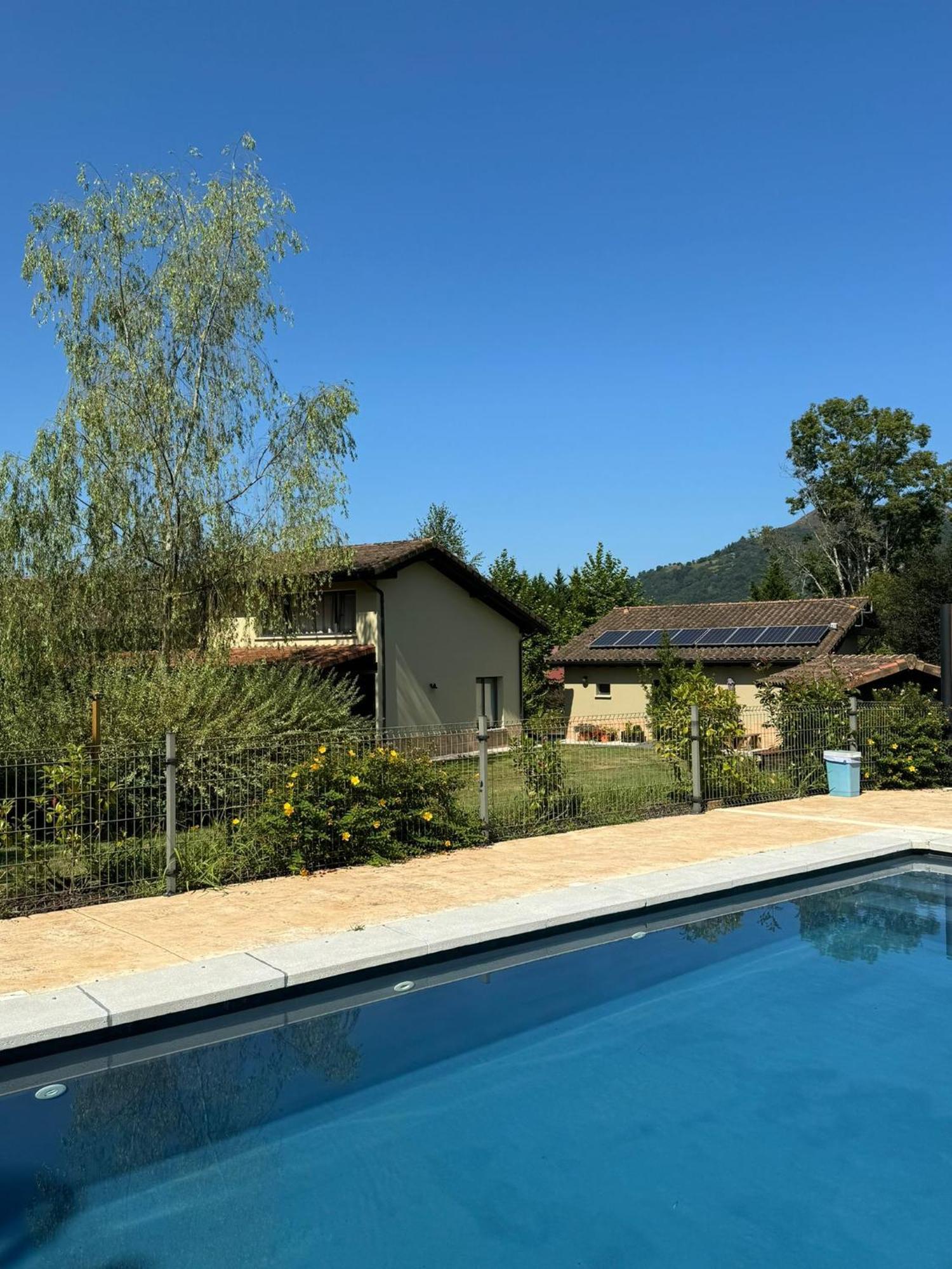 Complejo Turistico Les Cotolles Apartment Cangas de Onis Exterior photo