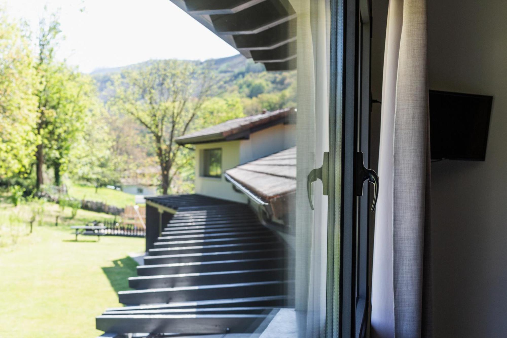 Complejo Turistico Les Cotolles Apartment Cangas de Onis Exterior photo
